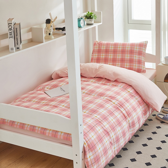 91家纺网 家纺一手货源 找家纺 恒科家纺 2025新款亲肤舒适小清新水洗棉四件套学生六件套-学生款宿舍六件套 莫妮粉