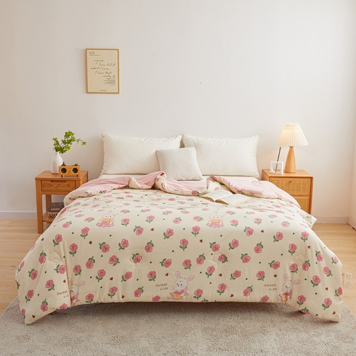 91家纺网 家纺一手货源 找家纺 爱屋及屋 2025新款小清新棉花被春秋被夏被被子被芯 曼塔玫瑰