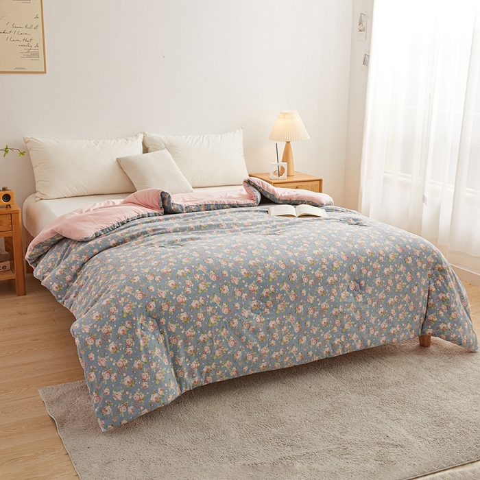 91家纺网 家纺一手货源 找家纺 爱屋及屋 2025新款小清新棉花被春秋被夏被被子被芯 玫瑰花园