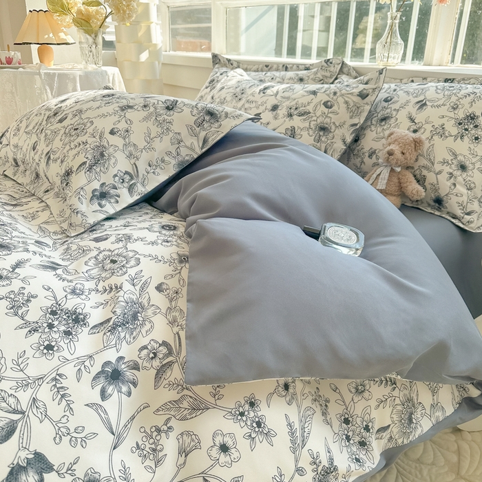 91家纺网 家纺一手货源 找家纺 爱彼家纺 2025新款加厚法式印花四件套 法式永墨花园