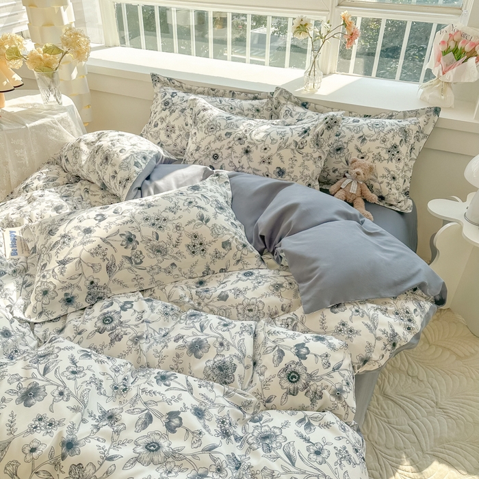 91家纺网 家纺一手货源 找家纺 爱彼家纺 2025新款加厚法式印花四件套 法式永墨花园