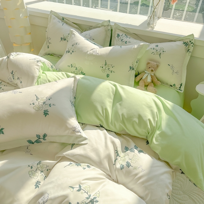 91家纺网 家纺一手货源 找家纺 爱彼家纺 2025新款加厚法式印花四件套 法式春意盎然