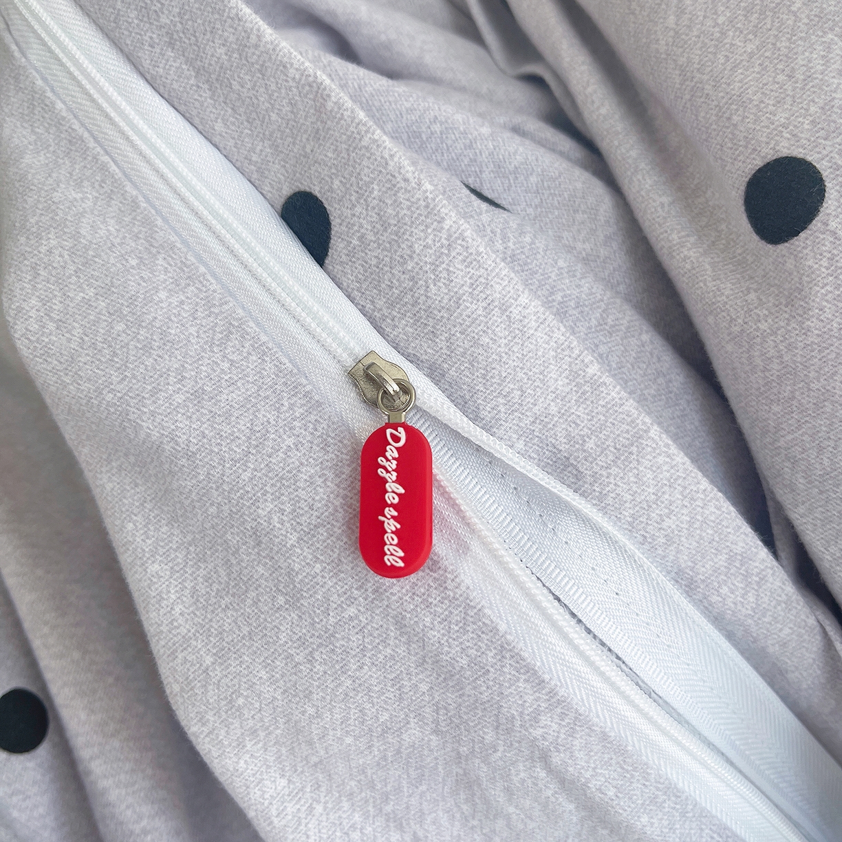 91家纺网 家纺一手货源 找家纺 （总）炫拼家纺 2025新款全棉磨毛ins风毛巾绣纯棉四件套-hello系列