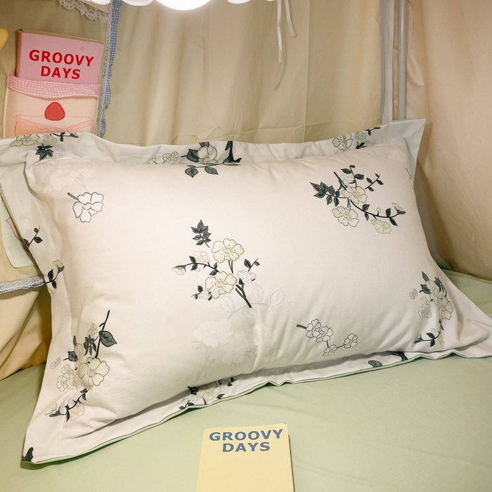 91家纺网 家纺一手货源 找家纺 爱彼家纺 2025新款加厚法式印花学生宿舍三件套上下铺三件套 春意盎然