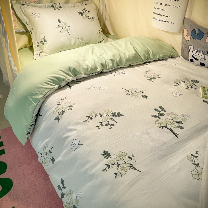 91家纺网 家纺一手货源 找家纺 爱彼家纺 2025新款加厚法式印花学生宿舍三件套上下铺三件套 春意盎然
