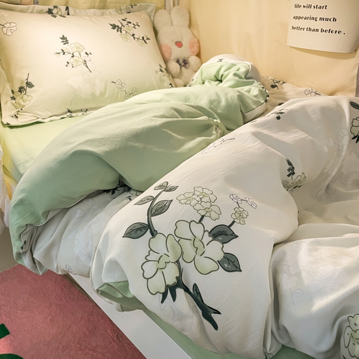 91家纺网 家纺一手货源 找家纺 爱彼家纺 2025新款加厚法式印花学生宿舍三件套上下铺三件套 春意盎然