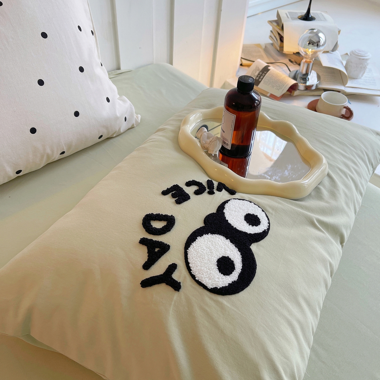 91家纺网 家纺一手货源 找家纺 炫拼家纺 2025新款全棉磨毛ins风毛巾绣纯棉四件套-hello系列 hello-悠然