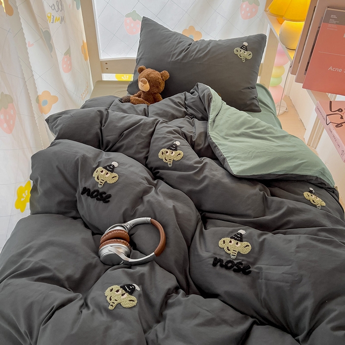 91家纺网 家纺一手货源 找家纺 （总）爱彼家纺 2025新款超柔水洗棉毛巾绣学生宿舍三件套上下铺三件套