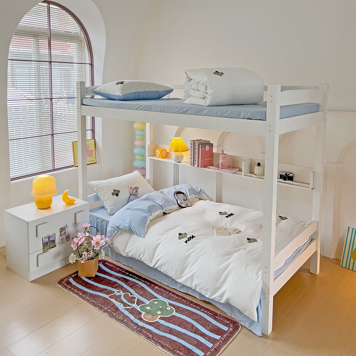 91家纺网 家纺一手货源 找家纺 爱彼家纺 2025新款超柔水洗棉毛巾绣学生宿舍三件套上下铺三件套 奶白天空兰