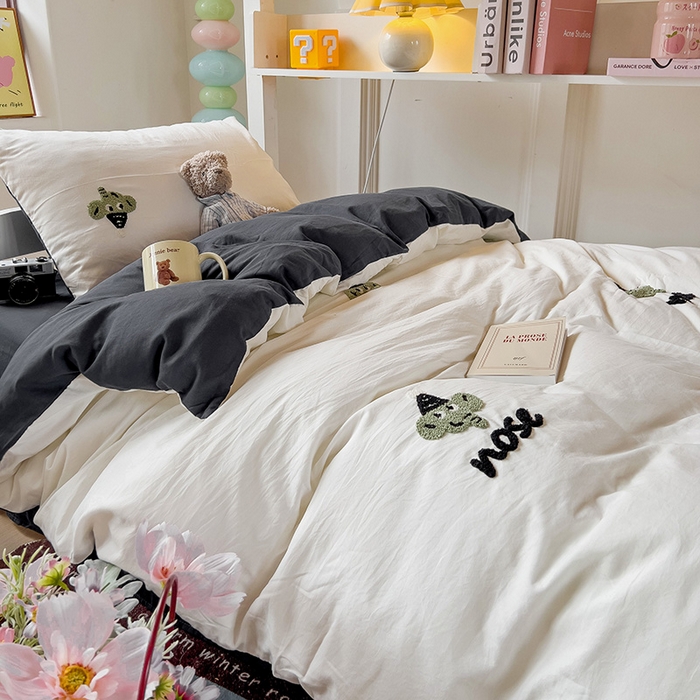 91家纺网 家纺一手货源 找家纺 爱彼家纺 2025新款超柔水洗棉毛巾绣学生宿舍三件套上下铺三件套 白兰灰