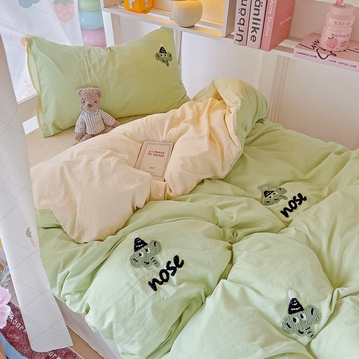 91家纺网 家纺一手货源 找家纺 爱彼家纺 2025新款超柔水洗棉毛巾绣学生宿舍三件套上下铺三件套 果绿芝士