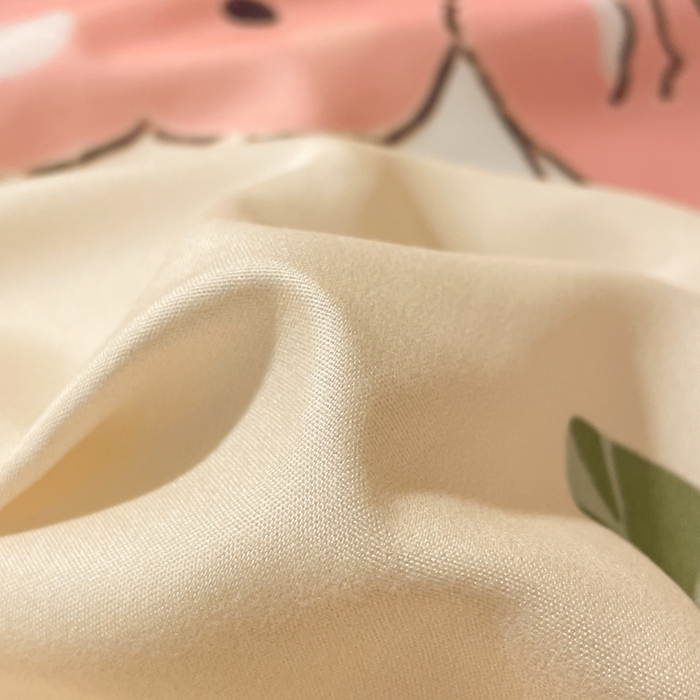 91家纺网 家纺一手货源 找家纺 爱彼家纺 2025新款卡通印花水洗棉学生宿舍三件套上下铺三件套 蜜桃兔