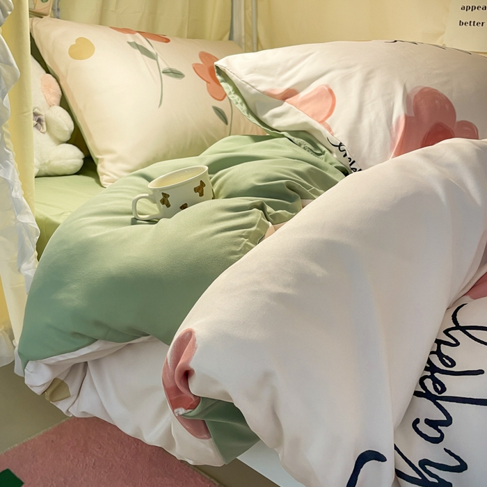 91家纺网 家纺一手货源 找家纺 爱彼家纺 2025新款卡通印花水洗棉学生宿舍三件套上下铺三件套 浪漫花开