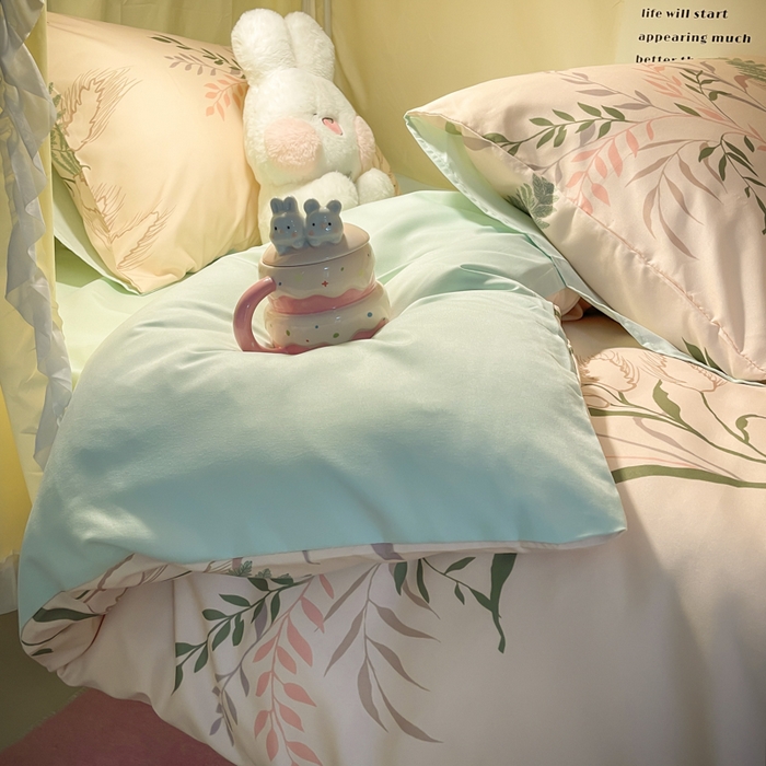 91家纺网 家纺一手货源 找家纺 爱彼家纺 2025新款卡通印花水洗棉学生宿舍三件套上下铺三件套 遇仙草