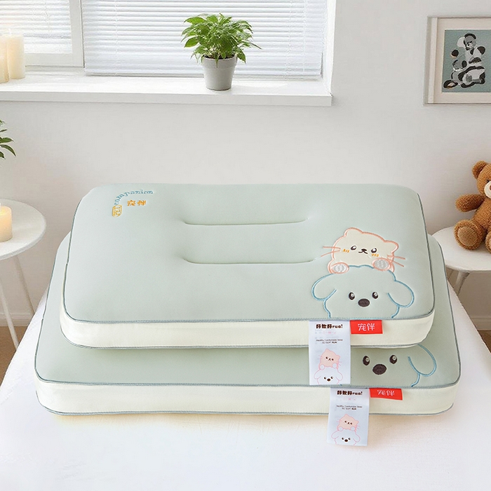 91家纺网 家纺一手货源 找家纺 织布人 2025新款枕芯A类裸感宠伴卡通幼儿园儿童枕头学生宿舍枕头枕芯 A类宠伴卡通枕-灰色 30x50cm/只