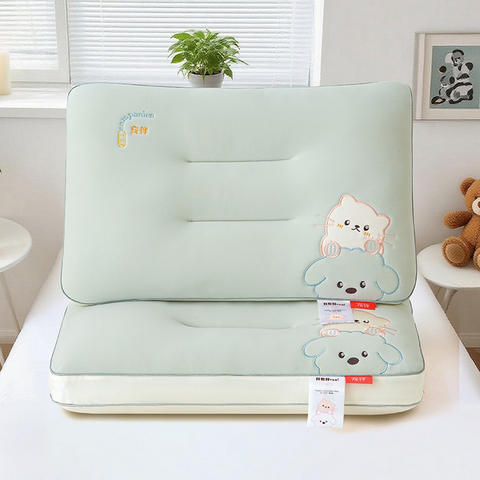 91家纺网 家纺一手货源 找家纺 织布人 2025新款枕芯A类裸感宠伴卡通幼儿园儿童枕头学生宿舍枕头枕芯 A类宠伴卡通枕-灰色 30x50cm/只