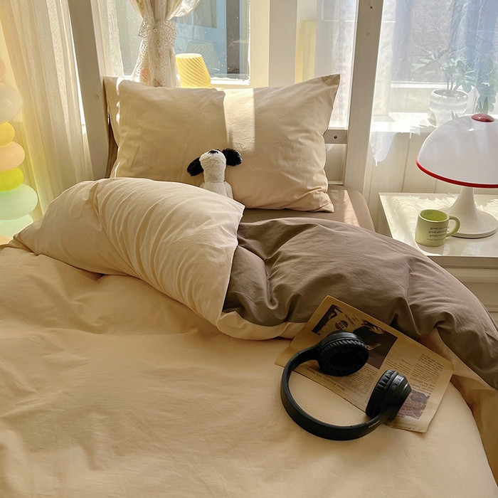 91家纺网 家纺一手货源 找家纺 爱彼家纺 2025新款40支全棉纯棉学生宿舍上下铺三件套-风格1 米驼摩卡