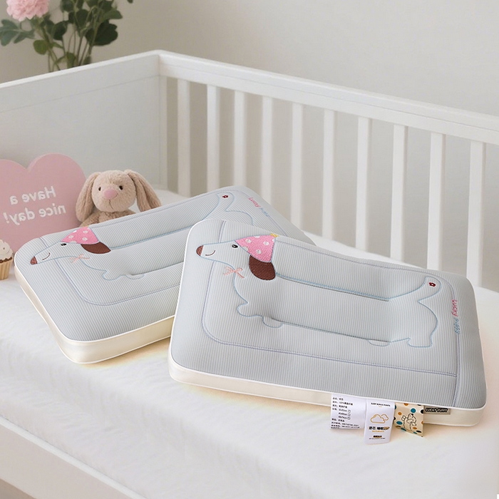 91家纺网 家纺一手货源 找家纺 织布人 2025新款枕芯A类亲肤腊肠狗卡通幼儿园儿童枕学生宿舍枕头枕芯 A类腊肠狗卡通枕-灰色 30x50cm/只