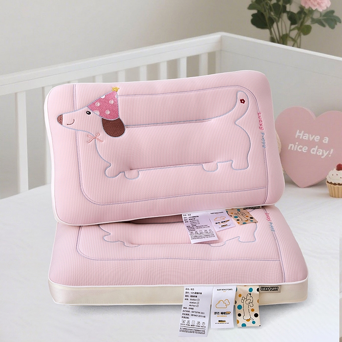 91家纺网 家纺一手货源 找家纺 织布人 2025新款枕芯A类亲肤腊肠狗卡通幼儿园儿童枕学生宿舍枕头枕芯 A类腊肠狗卡通枕-粉色 30x50cm/对