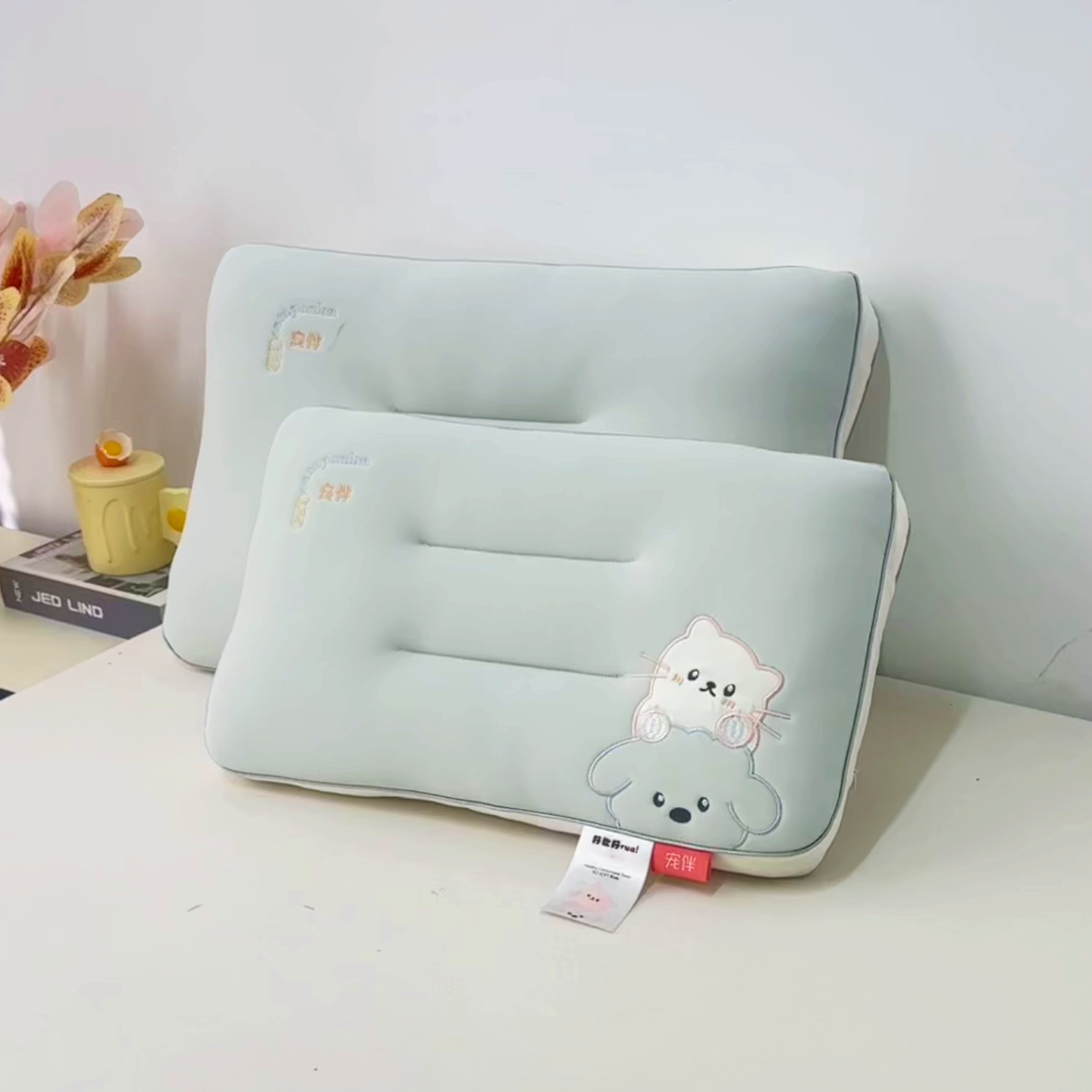 91家纺网 家纺一手货源 找家纺 织布人 2025新款枕芯A类裸感宠伴卡通幼儿园儿童枕头学生宿舍枕头枕芯 A类宠伴卡通枕-灰色 40x60cm/只