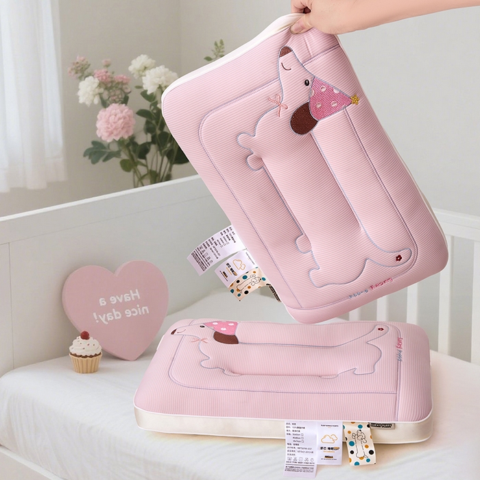 91家纺网 家纺一手货源 找家纺 织布人 2025新款枕芯A类亲肤腊肠狗卡通幼儿园儿童枕学生宿舍枕头枕芯 A类腊肠狗卡通枕-粉色 40x60cm/对