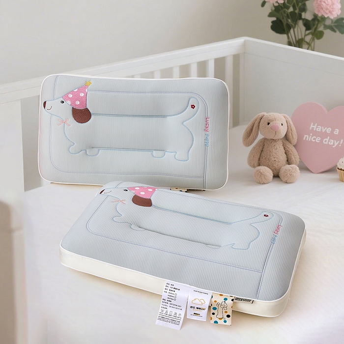 91家纺网 家纺一手货源 找家纺 织布人 2025新款枕芯A类亲肤腊肠狗卡通幼儿园儿童枕学生宿舍枕头枕芯 A类腊肠狗卡通枕-灰色 40x60cm/对