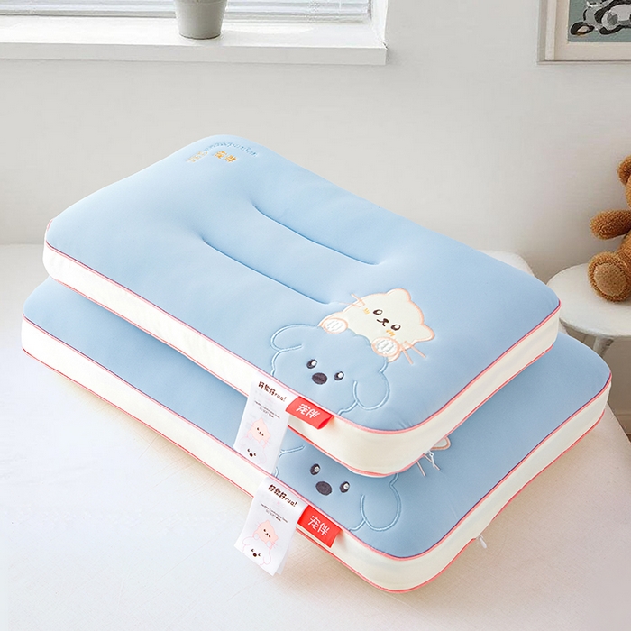 91家纺网 家纺一手货源 找家纺 织布人 2025新款枕芯A类裸感宠伴卡通幼儿园儿童枕头学生宿舍枕头枕芯 A类宠伴卡通枕-天蓝 30x50cm/对