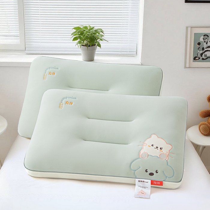 91家纺网 家纺一手货源 找家纺 织布人 2025新款枕芯A类裸感宠伴卡通幼儿园儿童枕头学生宿舍枕头枕芯 A类宠伴卡通枕-灰色 40x60cm/对