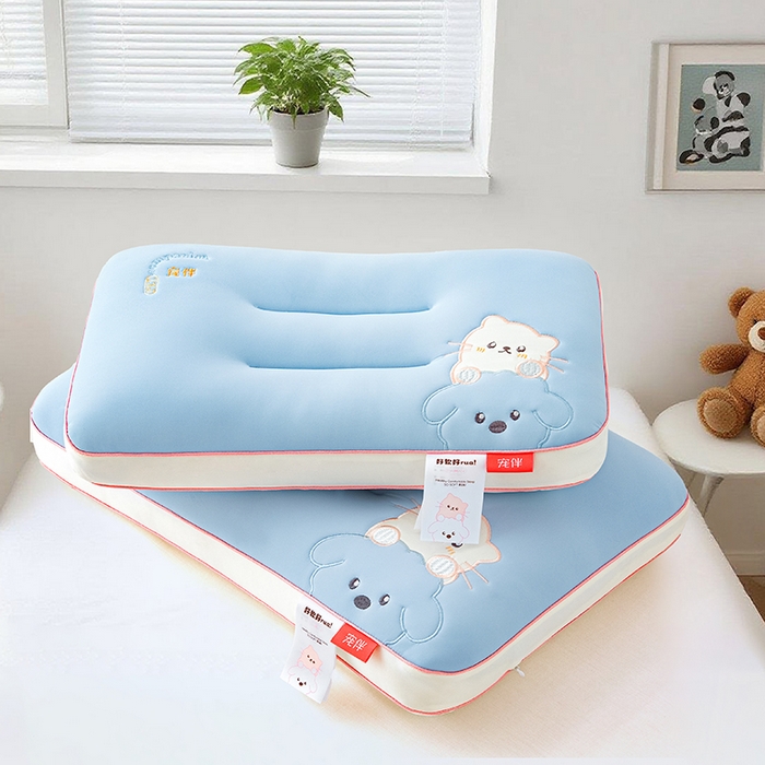 91家纺网 家纺一手货源 找家纺 织布人 2025新款枕芯A类裸感宠伴卡通幼儿园儿童枕头学生宿舍枕头枕芯 A类宠伴卡通枕-天蓝 40x60cm/对