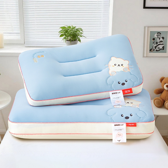 91家纺网 家纺一手货源 找家纺 织布人 2025新款枕芯A类裸感宠伴卡通幼儿园儿童枕头学生宿舍枕头枕芯 A类宠伴卡通枕-天蓝 40x60cm/对