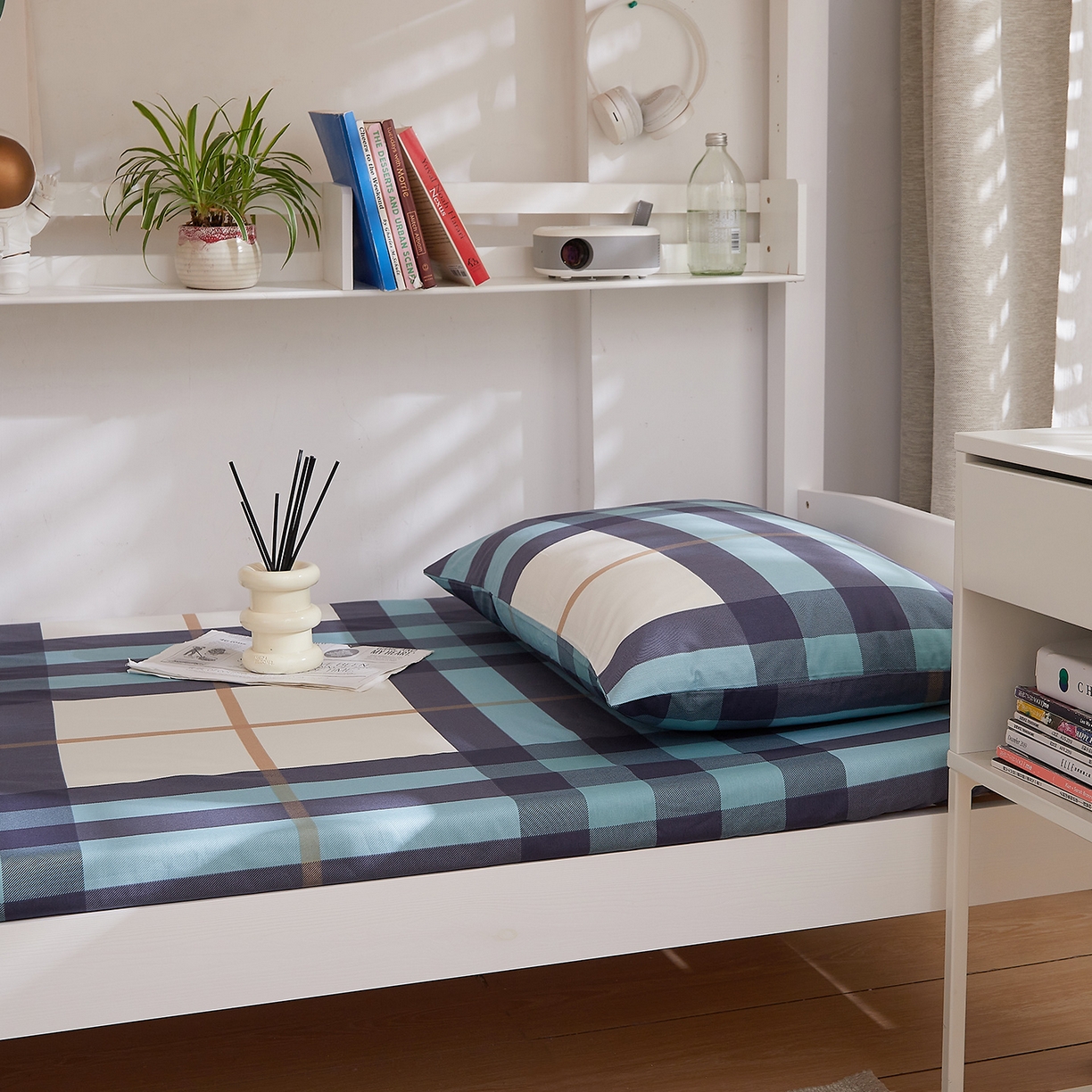 91家纺网 家纺一手货源 找家纺 （总）DoDo 兜兜 2025新款全棉纯棉小清新卡通条格学生宿舍系列单品床笠