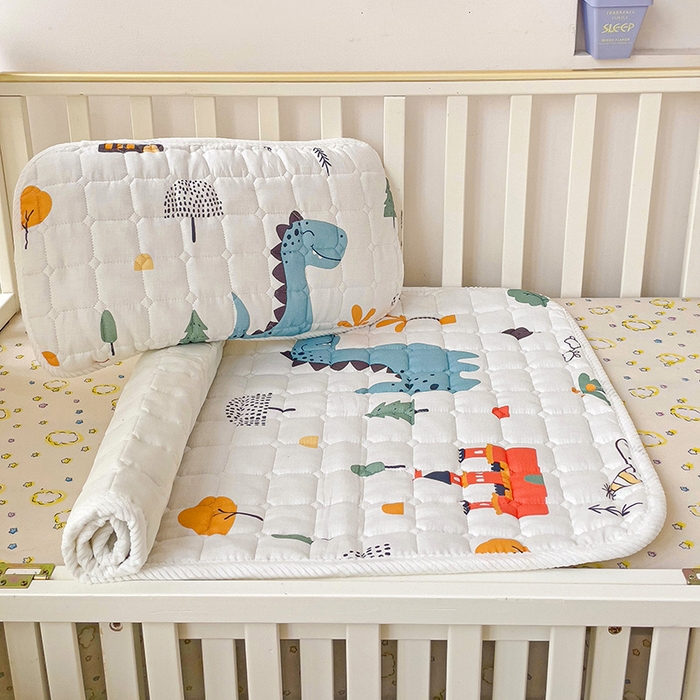 91家纺网 家纺一手货源 找家纺 富馨莱 2025年新款双层纱纯棉软床垫幼儿园儿童床垫 恐龙城堡