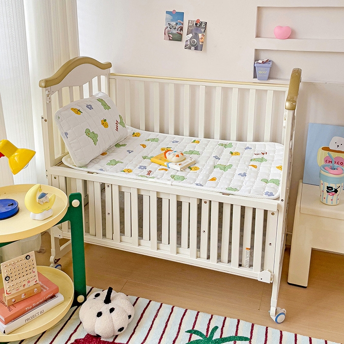 91家纺网 家纺一手货源 找家纺 富馨莱 2025年新款双层纱纯棉软床垫幼儿园儿童床垫 小恐龙-绿