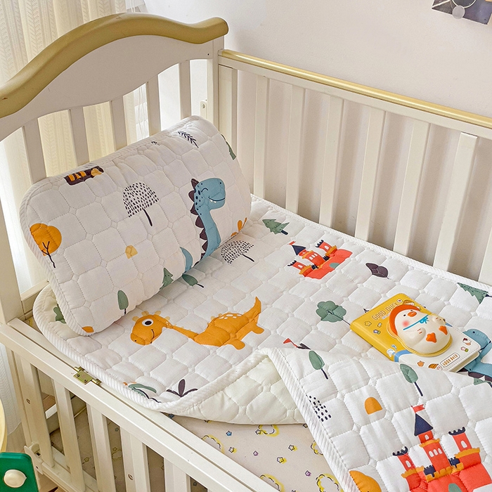 91家纺网 家纺一手货源 找家纺 富馨莱 2025年新款双层纱纯棉软床垫幼儿园儿童床垫 恐龙城堡