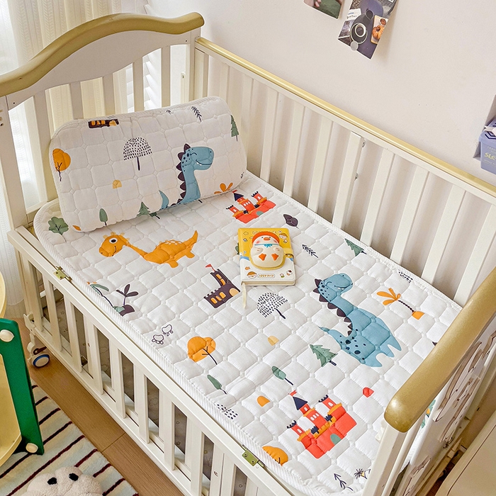 91家纺网 家纺一手货源 找家纺 富馨莱 2025年新款双层纱纯棉软床垫幼儿园儿童床垫 恐龙城堡