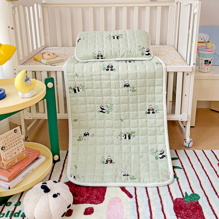 91家纺网 家纺一手货源 找家纺 富馨莱 2025年新款双层纱纯棉软床垫幼儿园儿童床垫 熊猫读书