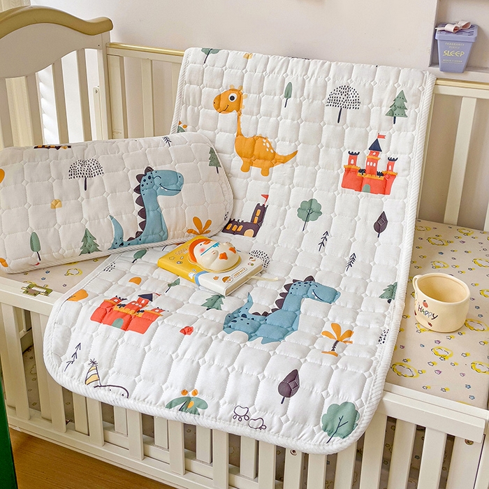 91家纺网 家纺一手货源 找家纺 富馨莱 2025年新款双层纱纯棉软床垫幼儿园儿童床垫 恐龙城堡