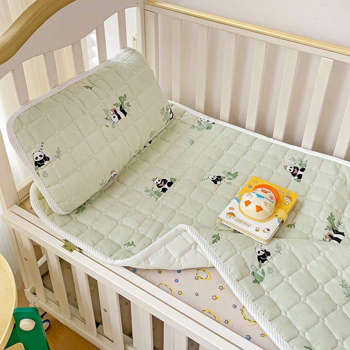 91家纺网 家纺一手货源 找家纺 富馨莱 2025年新款双层纱纯棉软床垫幼儿园儿童床垫 熊猫读书