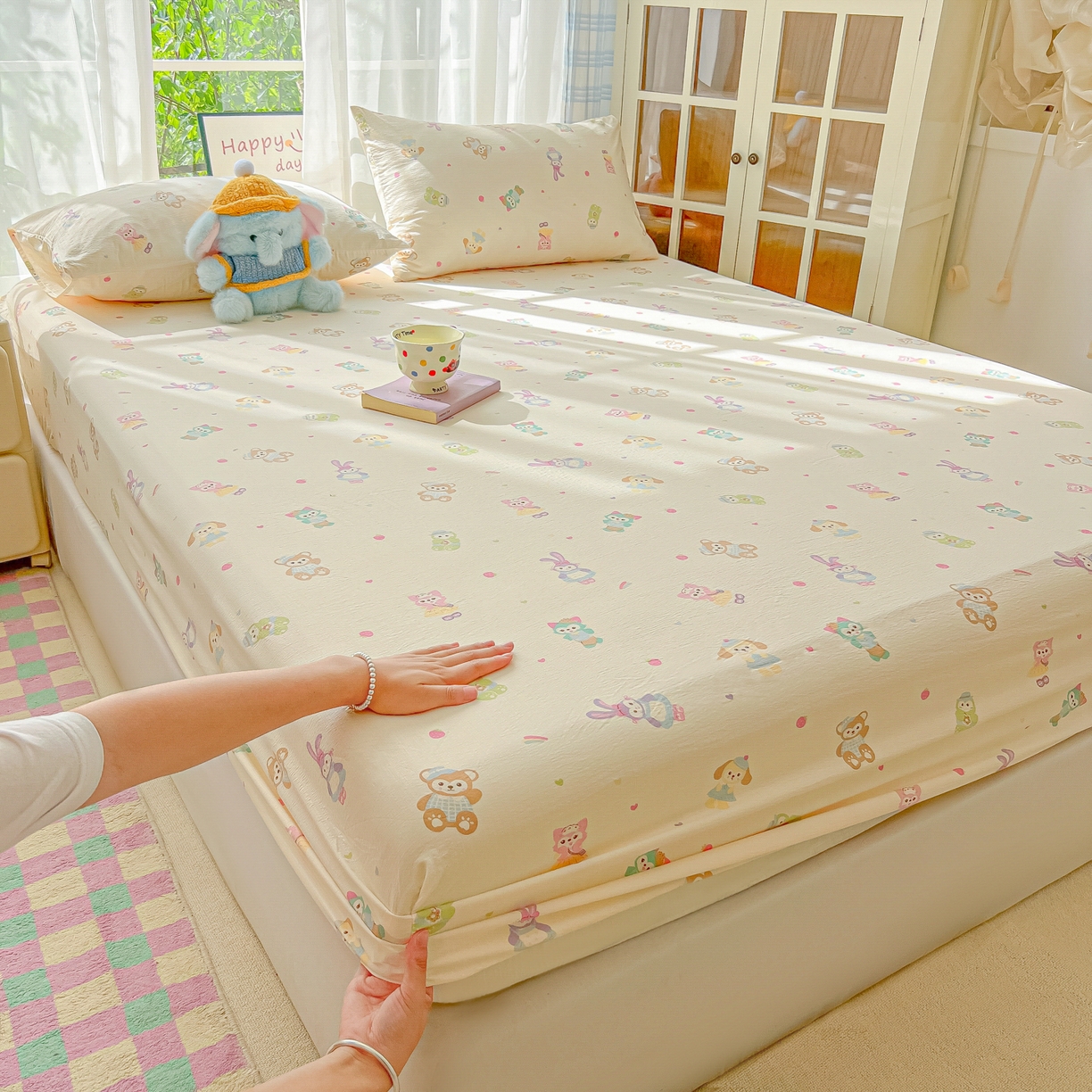 91家纺网 家纺一手货源 找家纺 韩巢家纺 2025新款卡通双层纱床笠单品床笠床笠单件热销款防滑床单床套枕套三件套 七宝