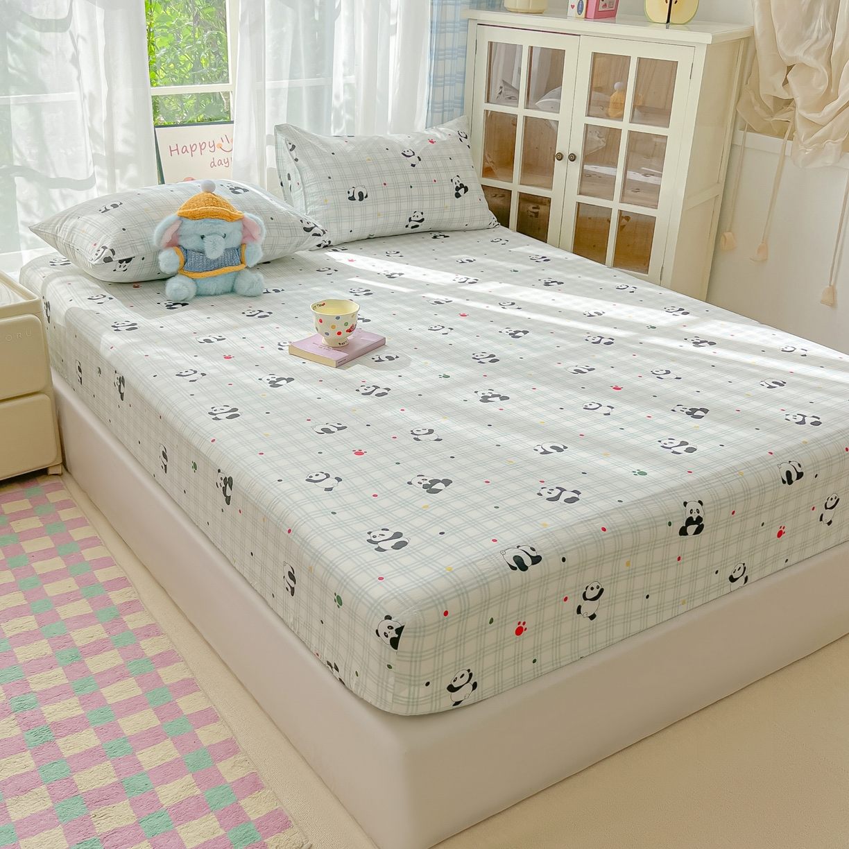 91家纺网 家纺一手货源 找家纺 韩巢家纺 2025新款卡通双层纱床笠单品床笠床笠单件热销款防滑床单床套枕套三件套 软软熊猫