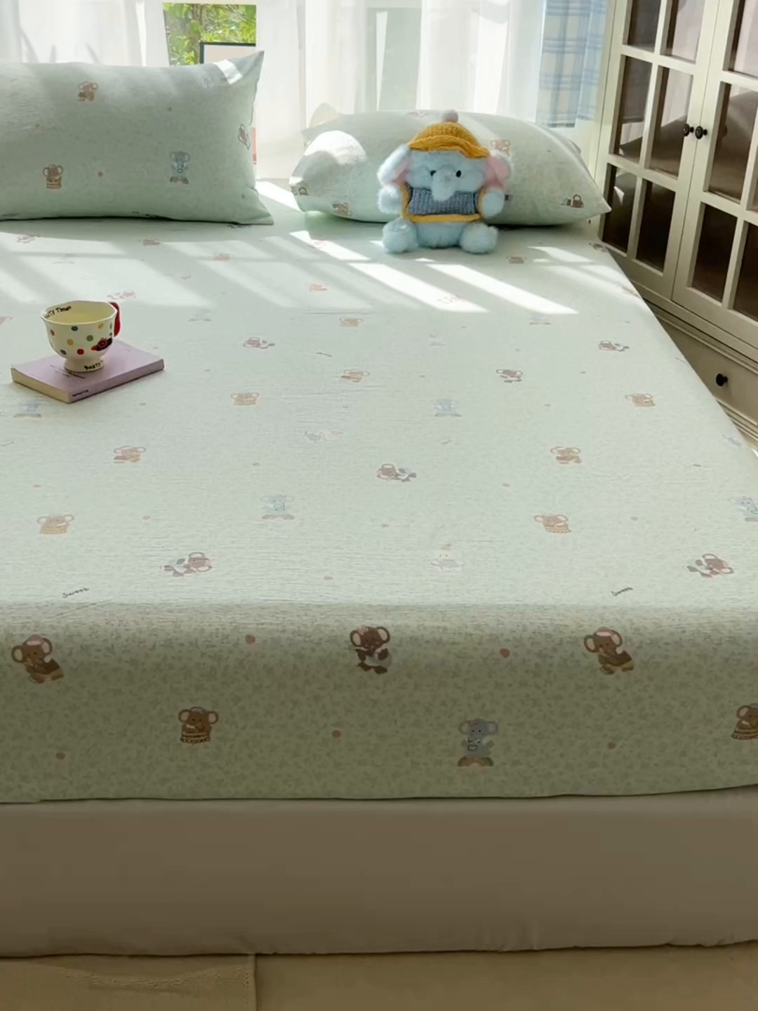 91家纺网 家纺一手货源 找家纺 韩巢家纺 2025新款卡通双层纱床笠单品床笠床笠单件热销款防滑床单床套枕套三件套 少女象