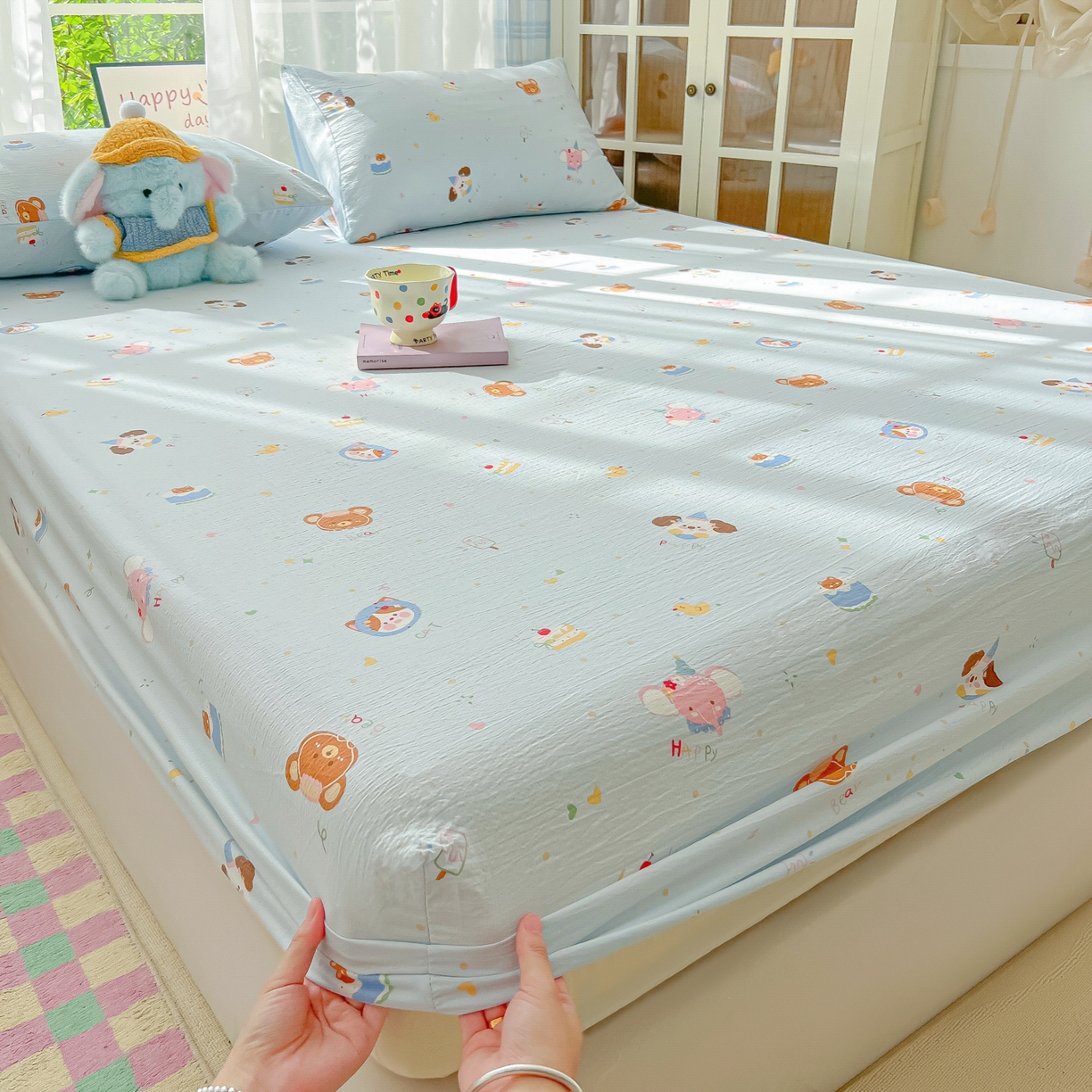 91家纺网 家纺一手货源 找家纺 韩巢家纺 2025新款卡通双层纱床笠单品床笠床笠单件热销款防滑床单床套枕套三件套 生日宴会兰