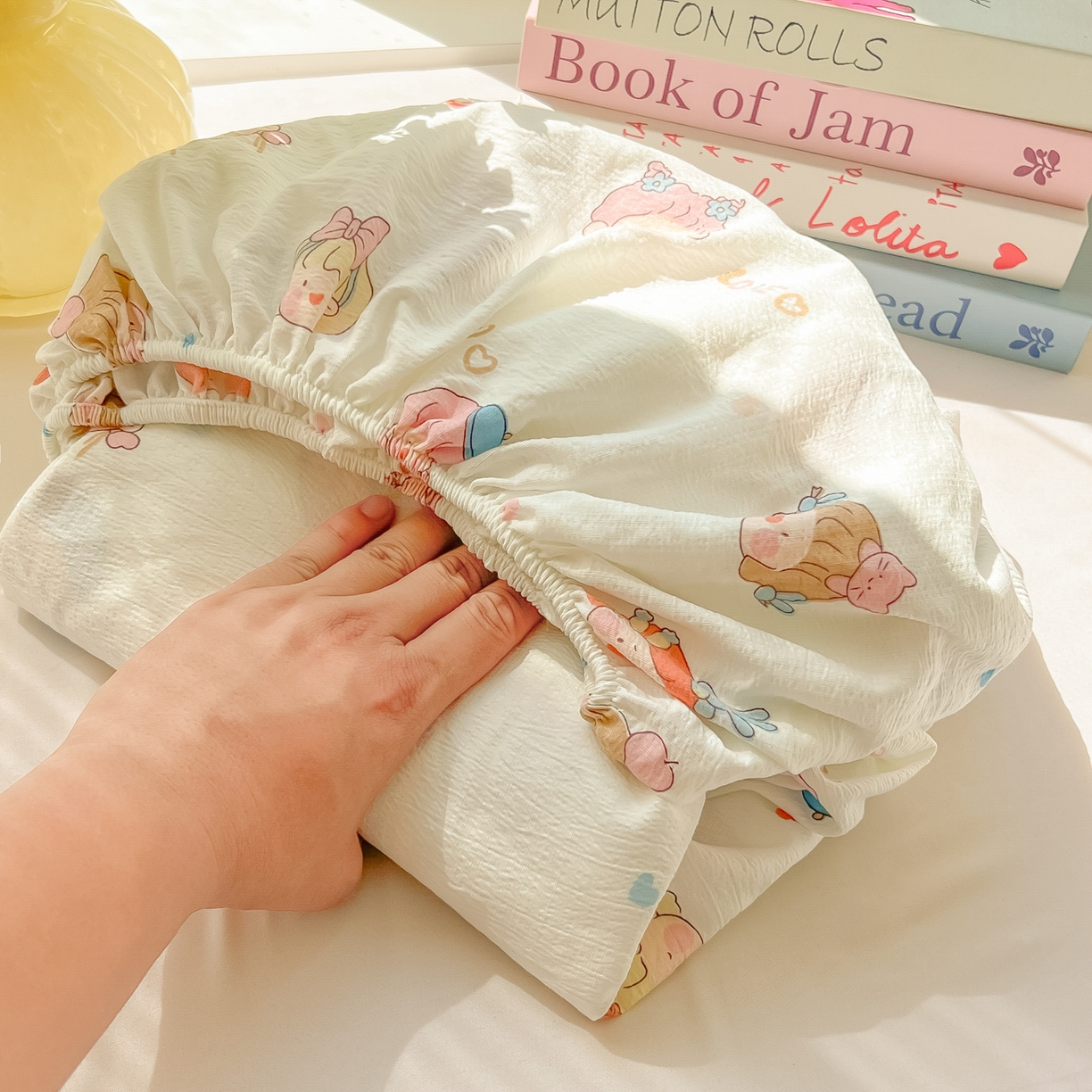 91家纺网 家纺一手货源 找家纺 韩巢家纺 2025新款卡通双层纱床笠单品床笠床笠单件热销款防滑床单床套枕套三件套 童话女孩