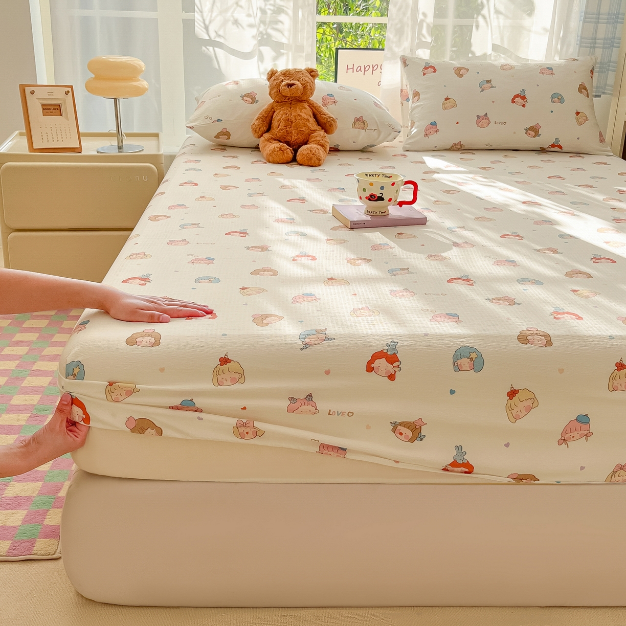 91家纺网 家纺一手货源 找家纺 韩巢家纺 2025新款卡通双层纱床笠单品床笠床笠单件热销款防滑床单床套枕套三件套 童话女孩