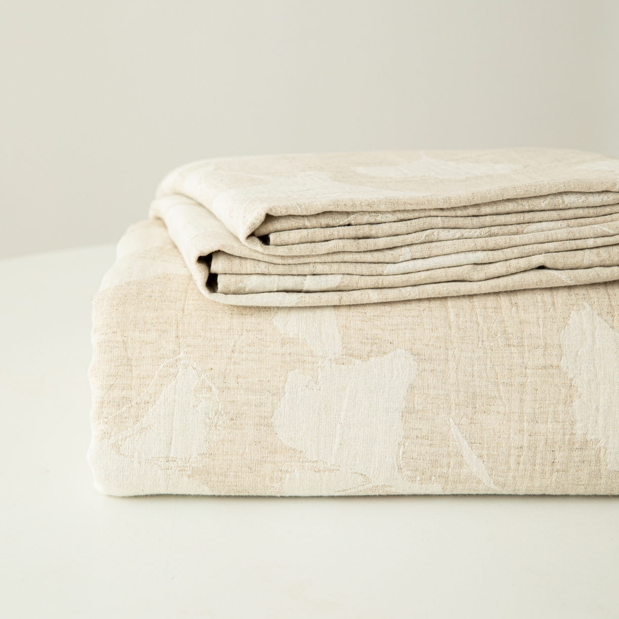 91家纺网 家纺一手货源 找家纺 眠博士 2025新款A类棉麻提花床单单床单床单单件 棉麻床单-银杏叶