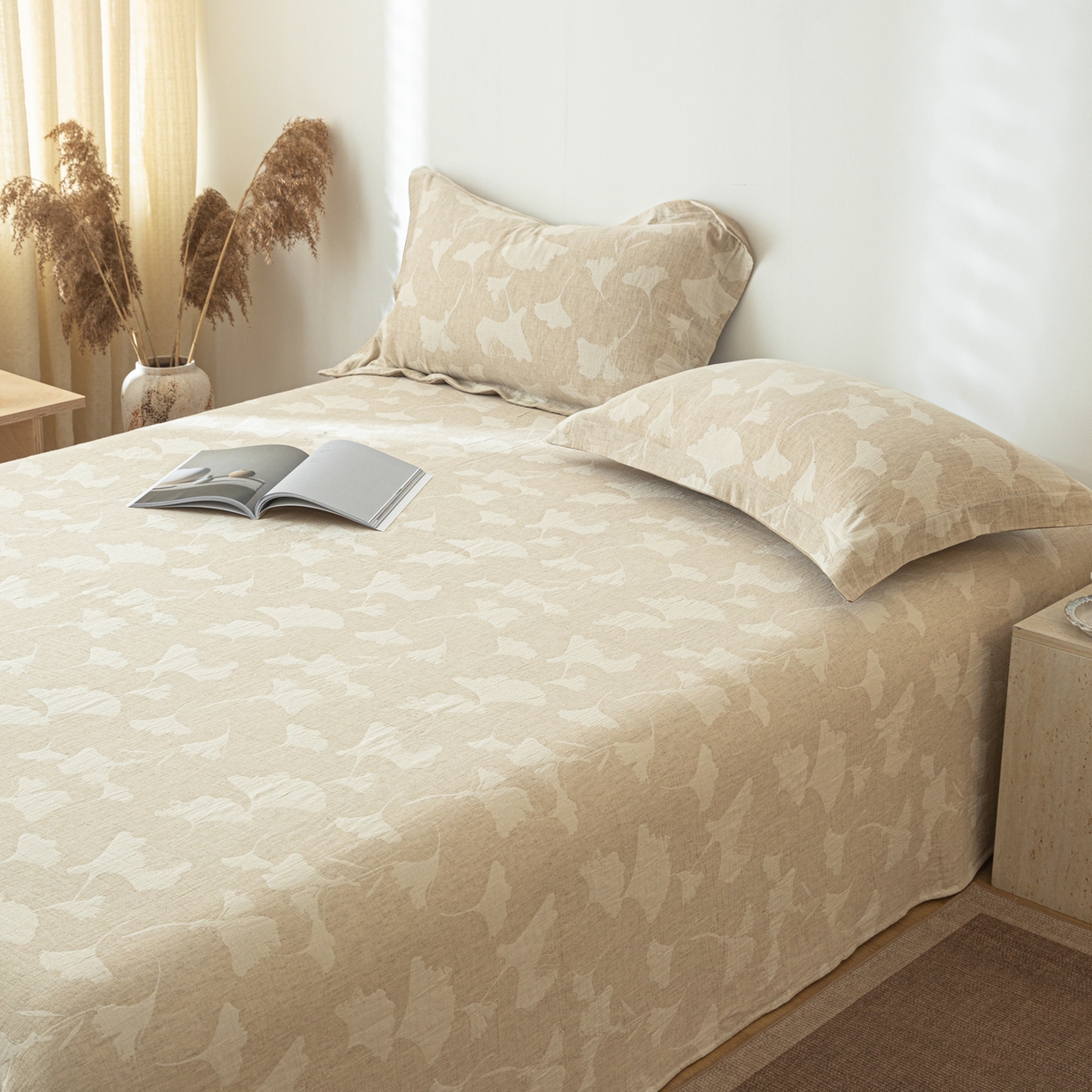 91家纺网 家纺一手货源 找家纺 眠博士 2025新款A类棉麻提花床单单床单床单单件 棉麻床单-银杏叶