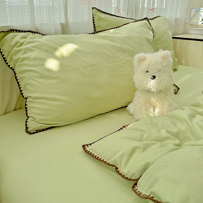 91家纺网 家纺一手货源 找家纺 繁花家居 2025新款高克重云朵棉贝壳边系列四件套 绵绵-豆绿