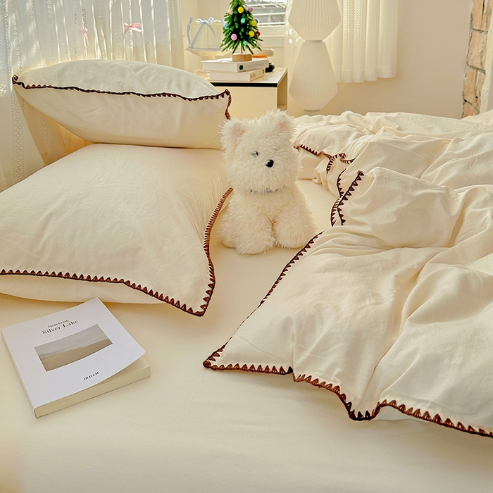 91家纺网 家纺一手货源 找家纺 繁花家居 2025新款高克重云朵棉贝壳边系列四件套 绵绵-奶白