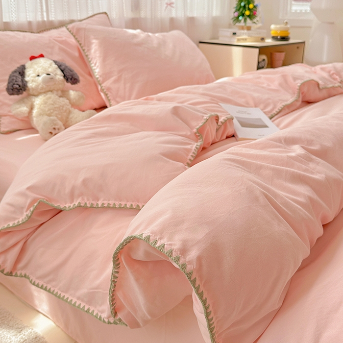 91家纺网 家纺一手货源 找家纺 繁花家居 2025新款高克重云朵棉贝壳边系列四件套 绵绵-柔粉