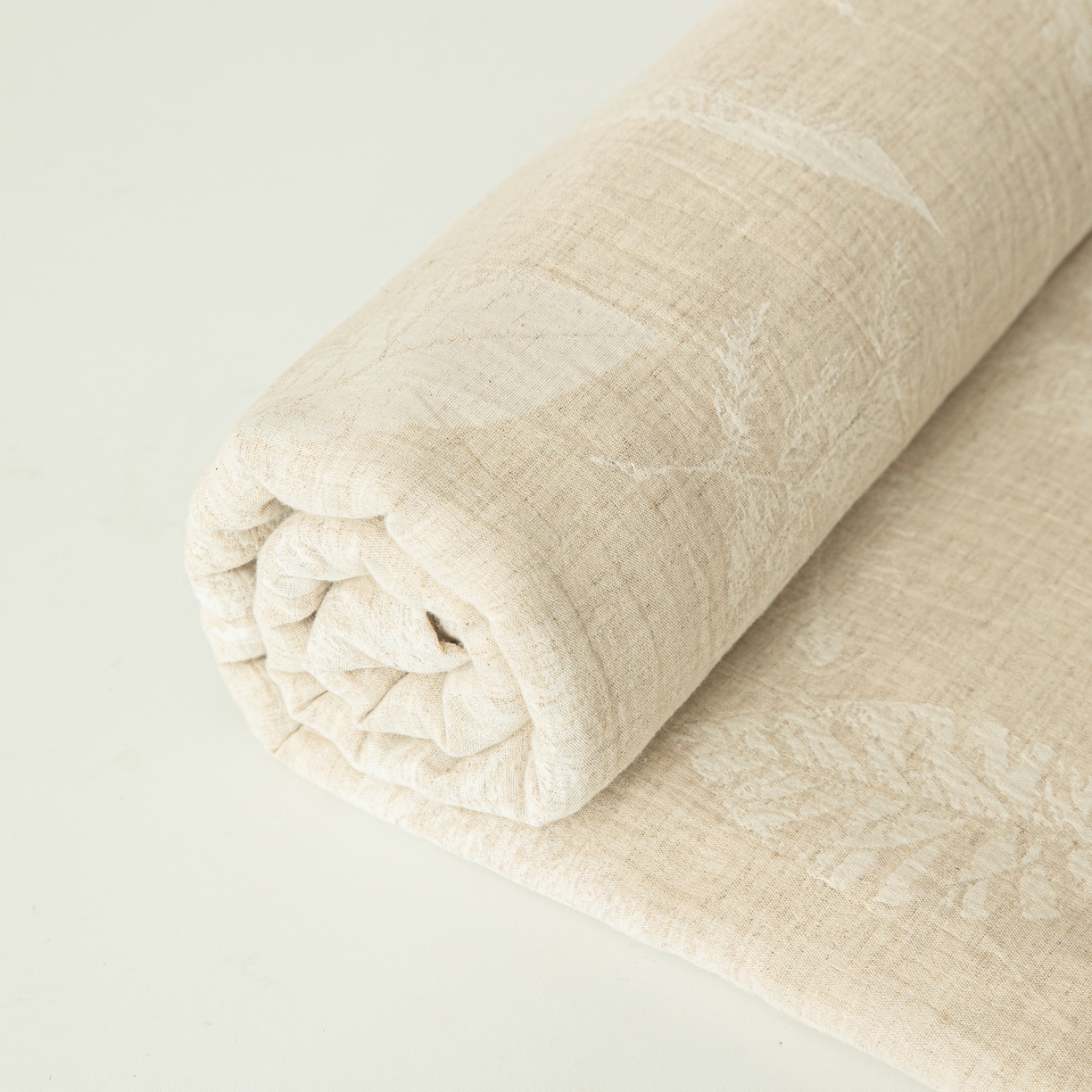 91家纺网 家纺一手货源 找家纺 眠博士 2025新款A类棉麻提花床单单床单床单单件 棉麻床单-丛境花语